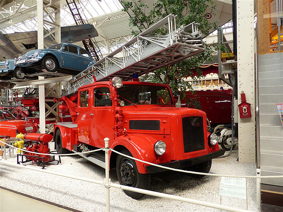 1951 Magirus S3500S DL22 Escape Ladder