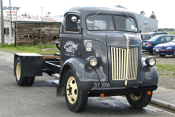 ford-us42_caboverqnz_dy3006_1_hp