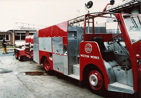 1954 Dennis F8 TPY656