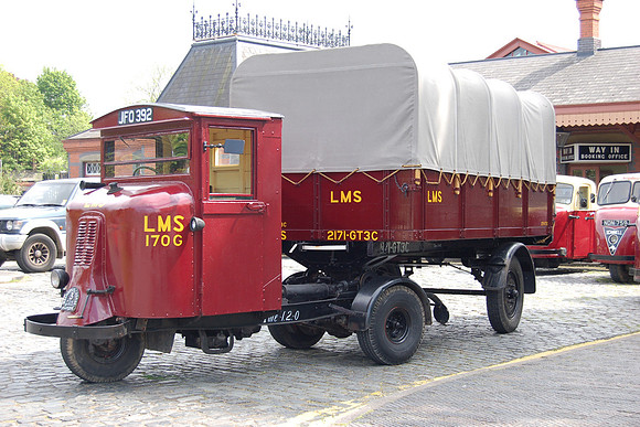 1944 Scammell_3-ton Mechanical Horse JFO392
