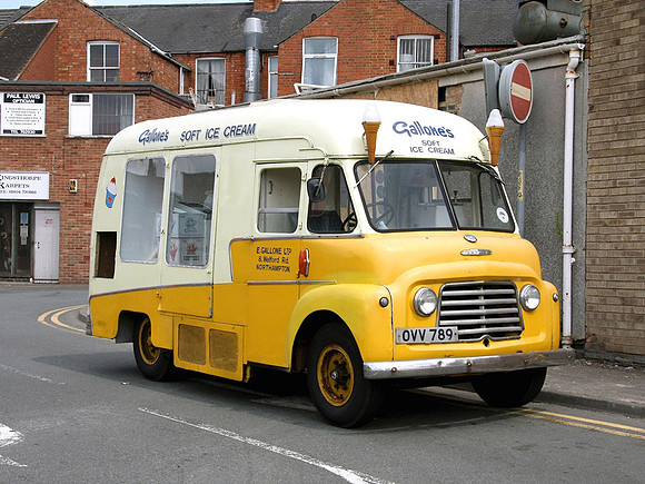 1961 Commer BF OVV789