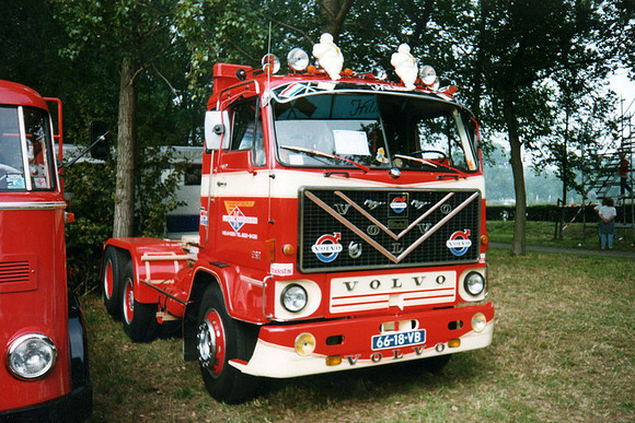 volvo_f89-6qnl 66-18-vb 1_pj