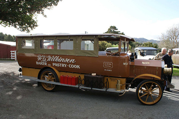 1909 Lacre