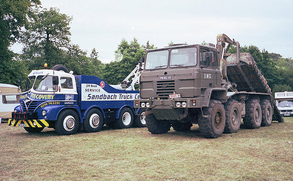 Foden contrasts