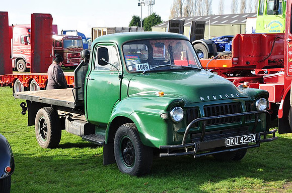 bedford_tj1ab oku423a 1_gw