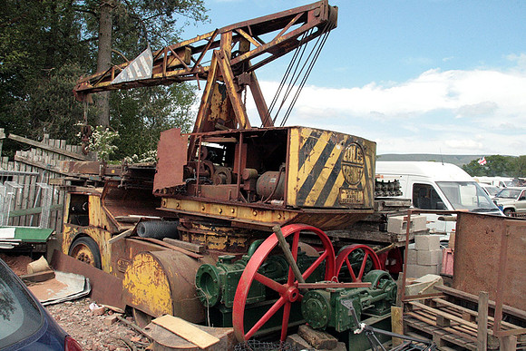 Coles crane (Chipping)