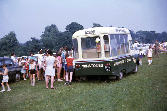 1963 Bedford CA RCN162