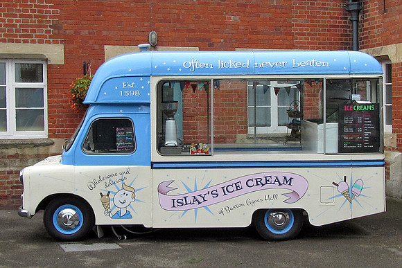 1965 Bedford CA CVY600C