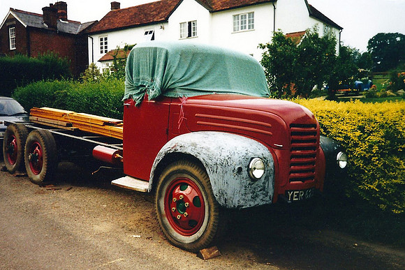 Thames Sussex YER623