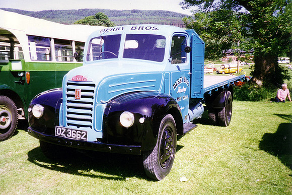 Fordson Thames ET7 OZ3662