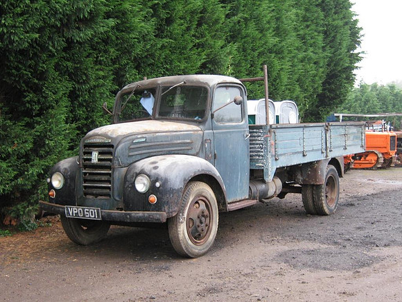 1956 Thames ET6 VPO601