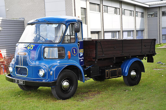 Morris FG ZV5348