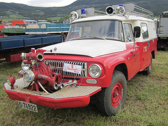 International 1200 D74922