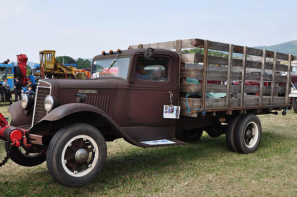 1936 International C30