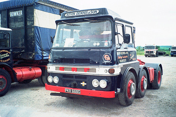 1969 ERF LV 66TS PKR668G