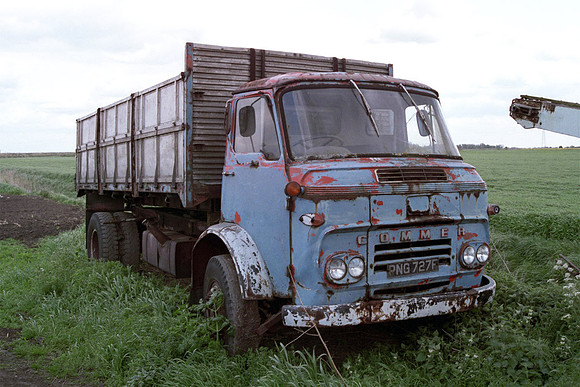 1968 Commer CC Maxiload PNG727F