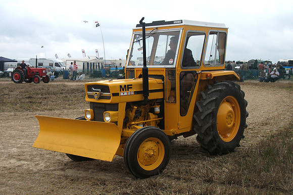 1978 Massey Ferguson AKE736T