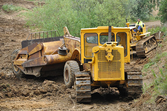 Caterpillar D8H