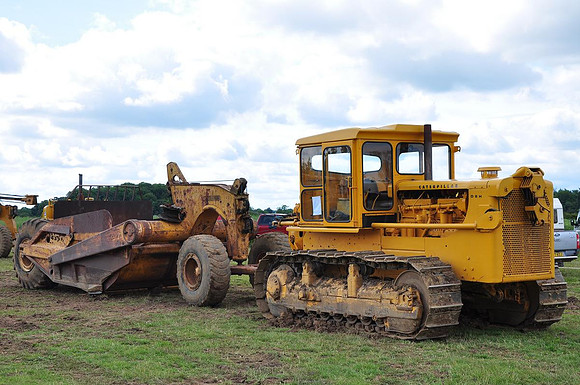 Caterpillar D8H