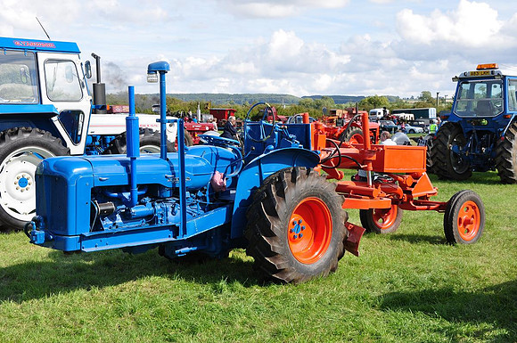 Fordson Doe scraper