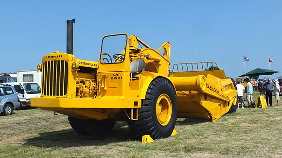 Caterpillar DW21