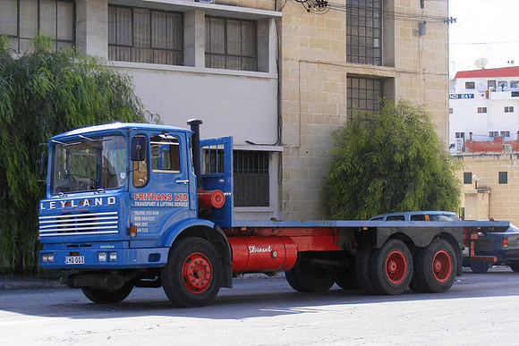 leyland_retrievertqm ihq003 1_ps