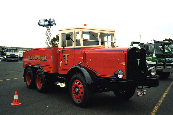 thornycroft_amazonqau 01482h 1_ab