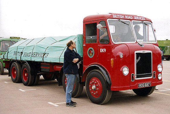 bristol8a_hg6 rog687 1b_tt
