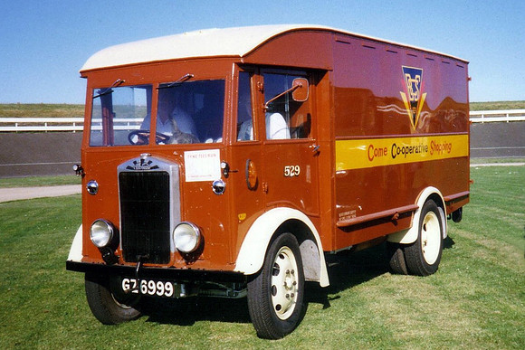 1946 Albion AZ5N GZ6999