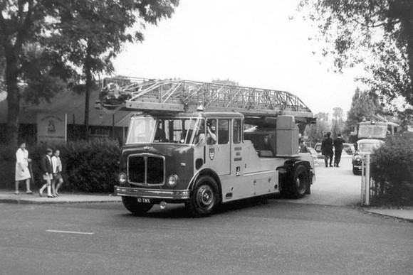 t-mercury5b 10tmx 1907_mc_MW17