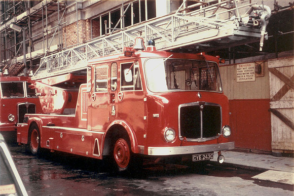 t-mercury5c cye243c 1829_im-mc_gm4rh9032_MW92