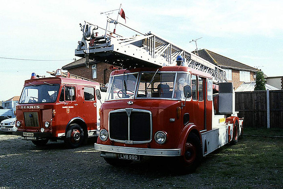 1965 AEC Mercury5 LWB99D