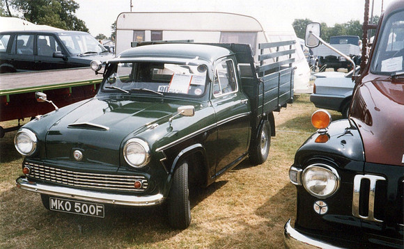 1968 Morris half-ton MKO500F