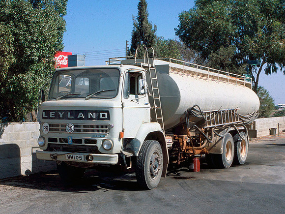 Leyland Reiver MM105