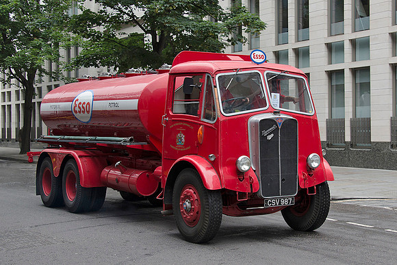 Esso tanker CSV987 (MXD69)