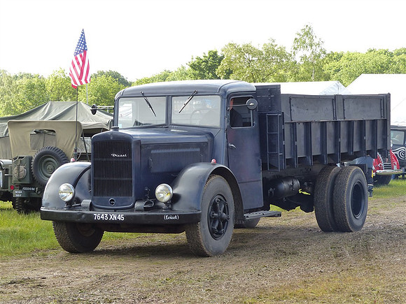 1946 Berliet GDR-7D Dropside 7643YN45