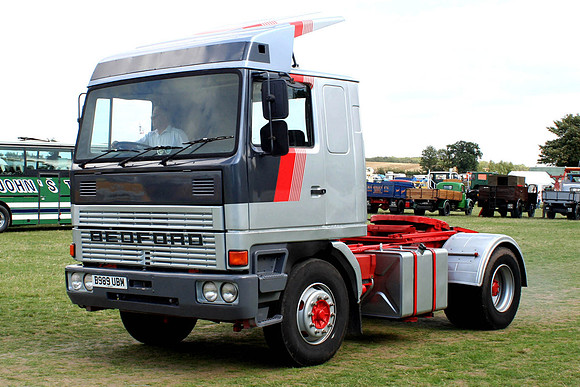 bedford_tm4h-2z b989ubm 1_gc