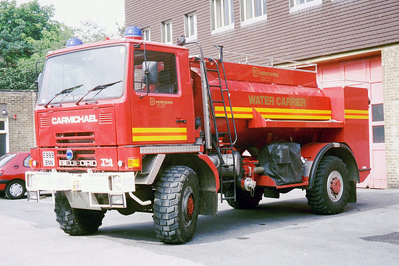 1987 Bedford TM E999BNN