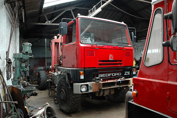 bedford_tm4d-4y uuy689y 2009-06-26_sh