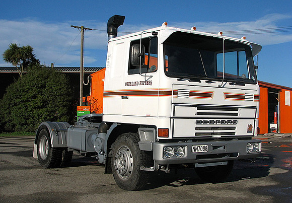 1983 Bedford TM4400 NN7088