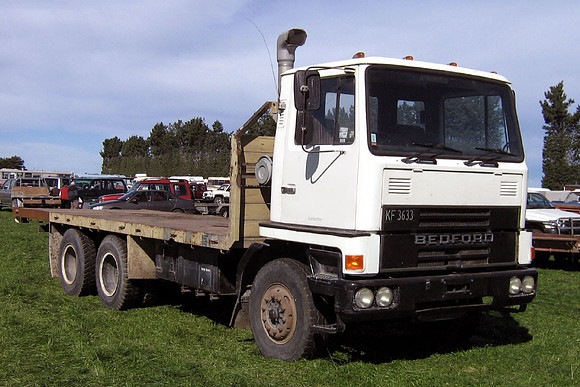 bedford_tm6d-4qnz kf3633 1_hp