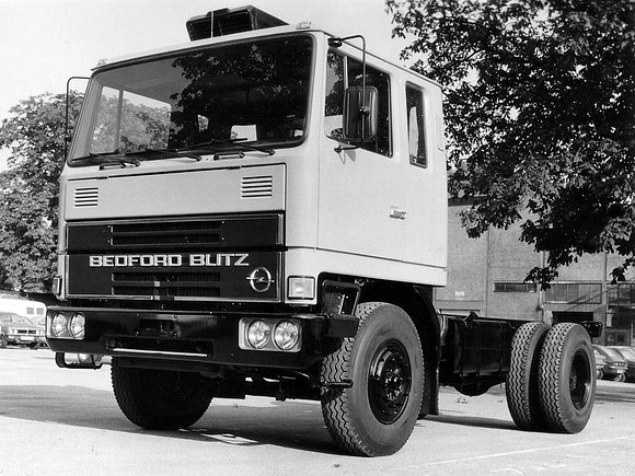 1975 Bedford Blitz TM