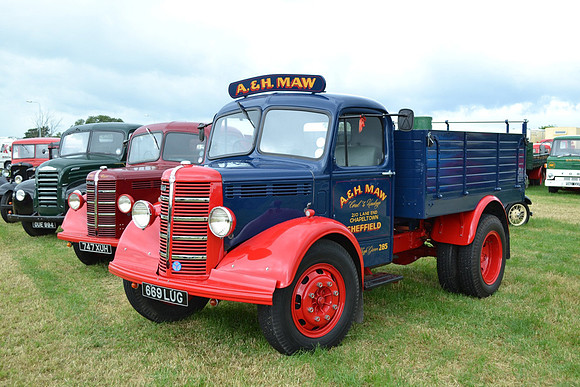 1952 Bedford OSBT 669LUG