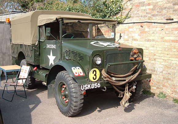 1942 Bedford MW USK856