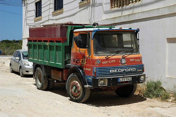 Bedford TL LAG842