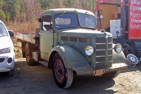 bedford_kqn p359 1_lps