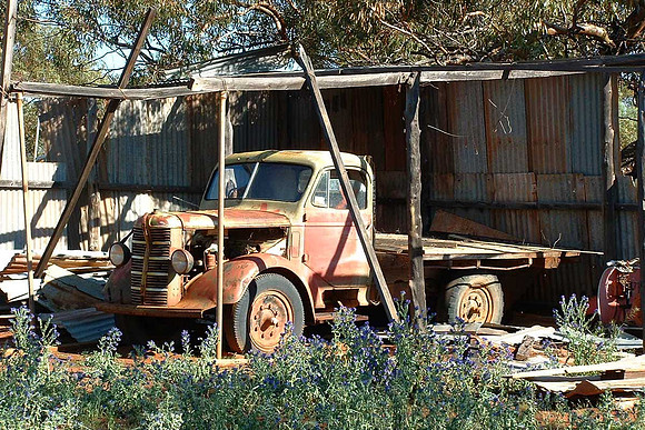 bedford_kqau_aw_1