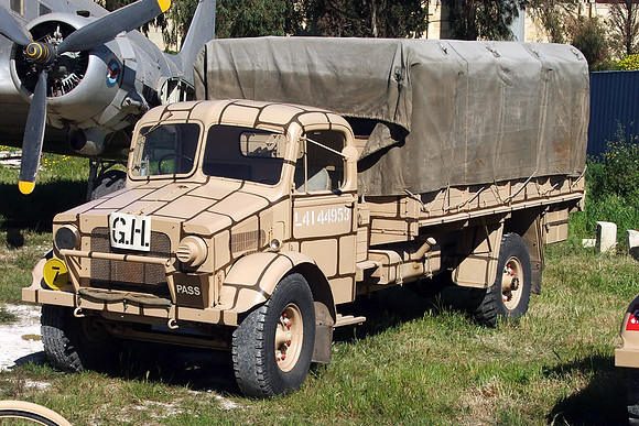 bedford40_OYqm_ps_1a