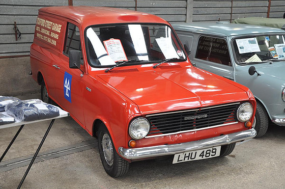 1978 Bedford HA LHU489