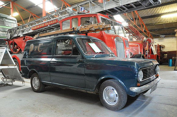 Bedford HA OZU258